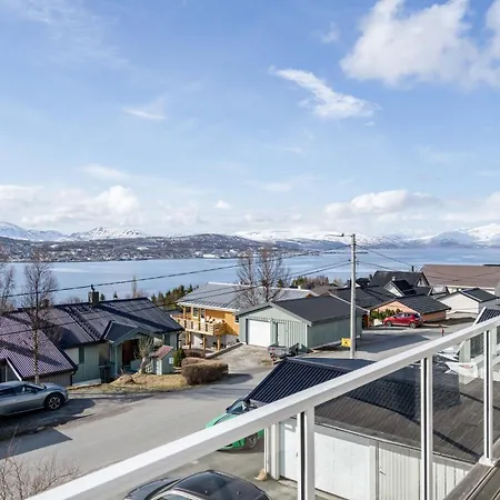 Groups & Family I Terrace I Free Parking Tromso